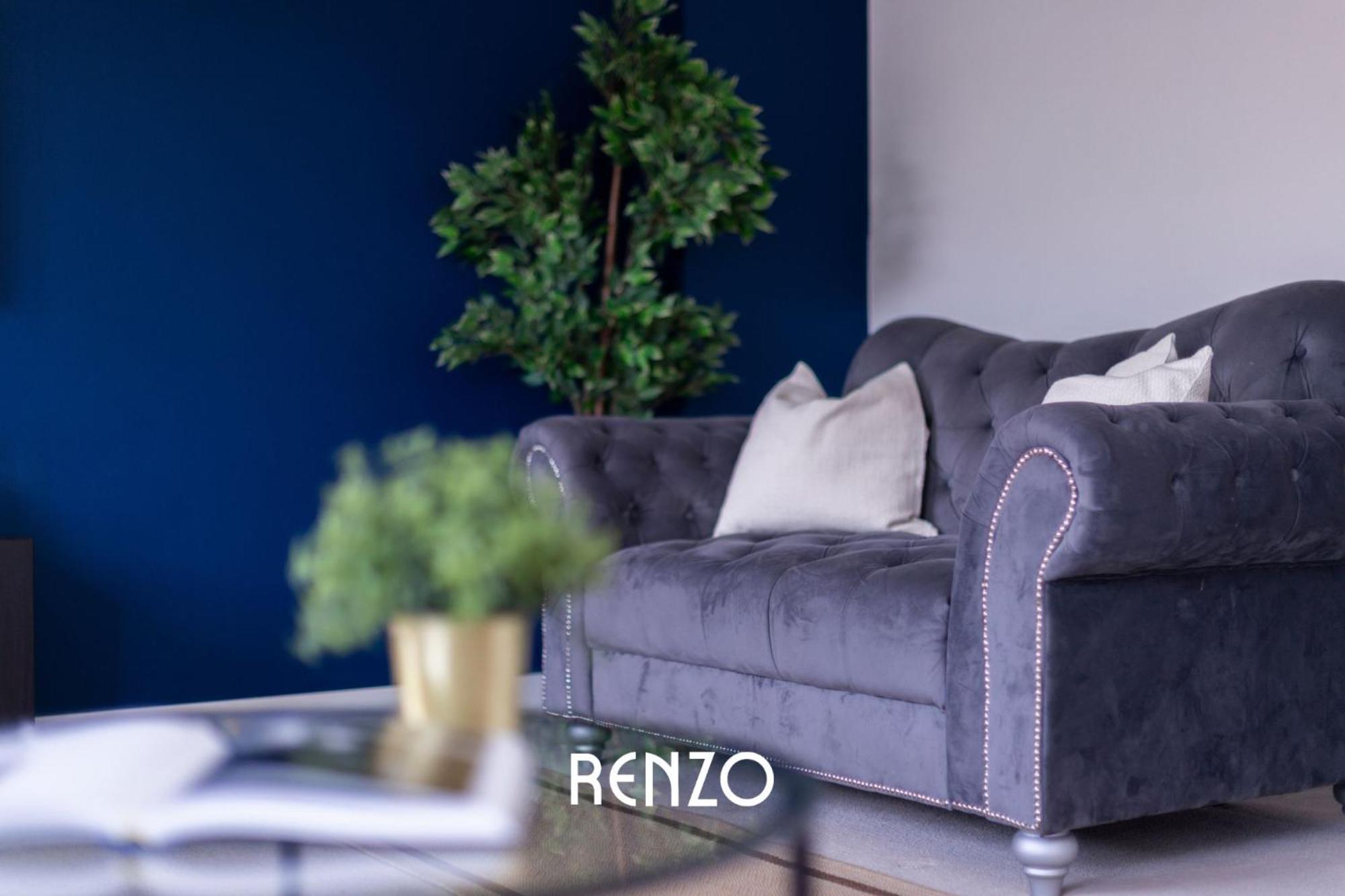 Gorgeous 4-bed In By Renzo, Free Driveway Parking, Great Location! Apartment Nottingham
