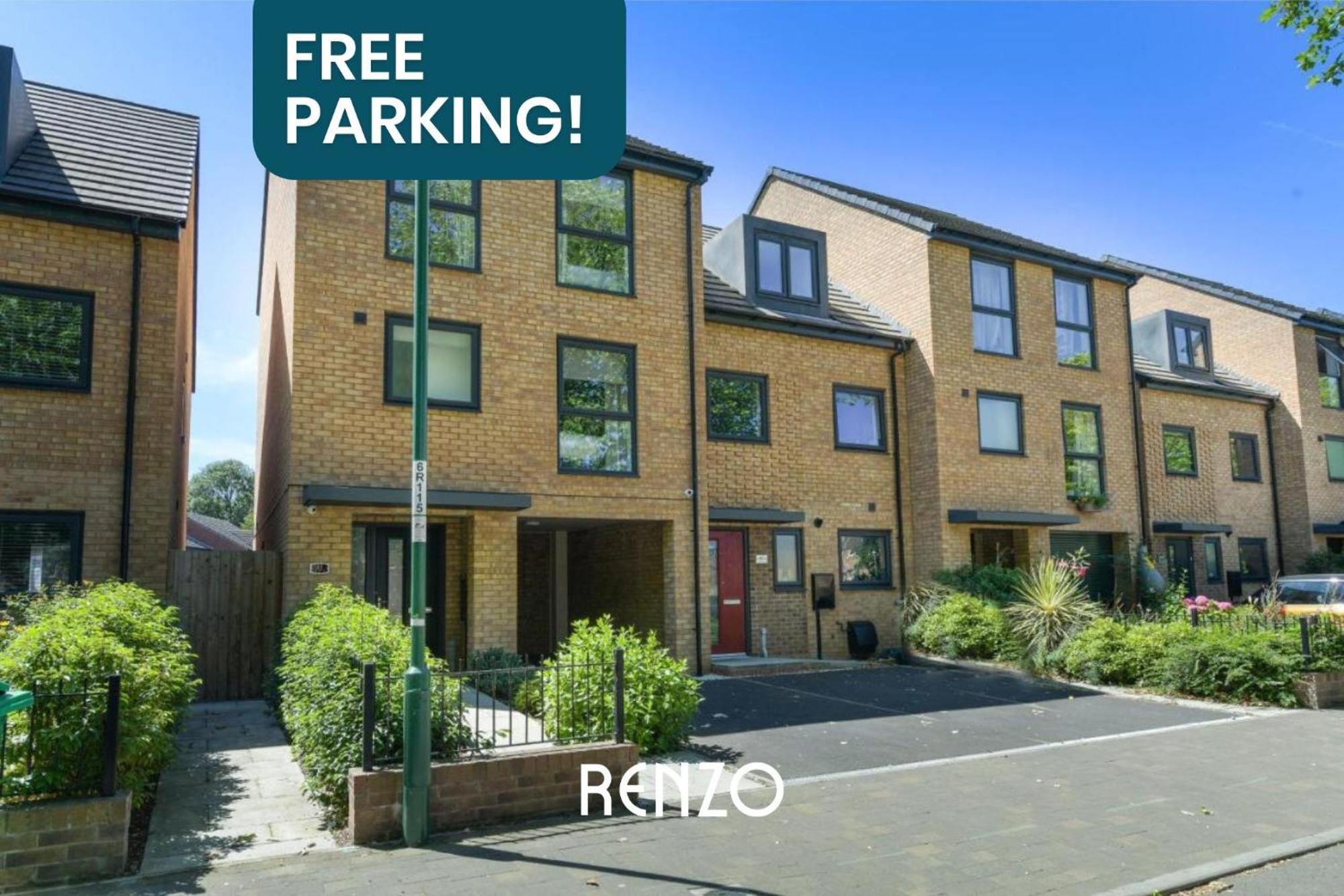 Apartment Gorgeous 4-bed In By Renzo, Free Driveway Parking, Great Location!